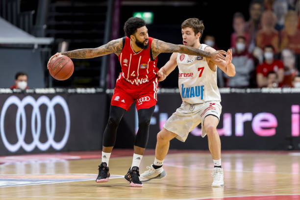 我可以帮你 我可以帮你