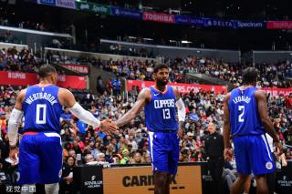 我可以帮你 我可以帮你